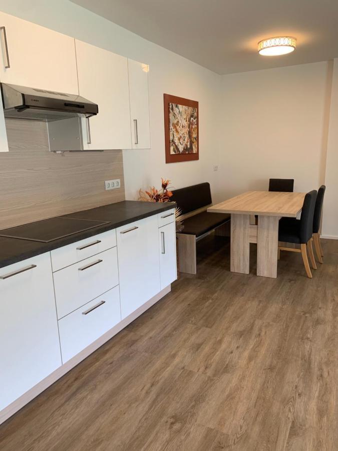 Ferienwohnung Siri Zentrum Mit Garten ซังคท์มิคาอิลอิมลุงเกา ภายนอก รูปภาพ